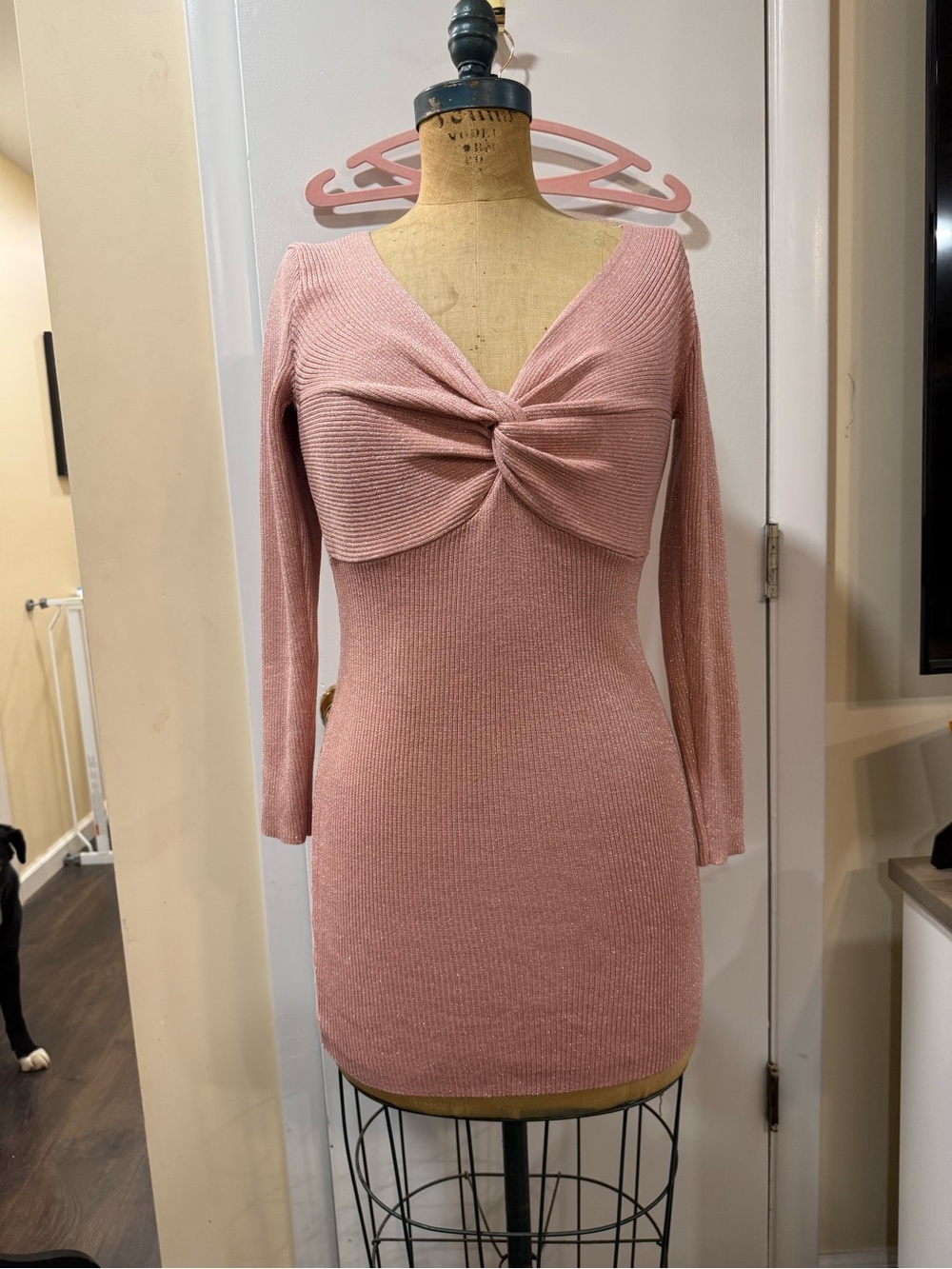 Knot Front Long Sleeve Pink Bodycon Dress